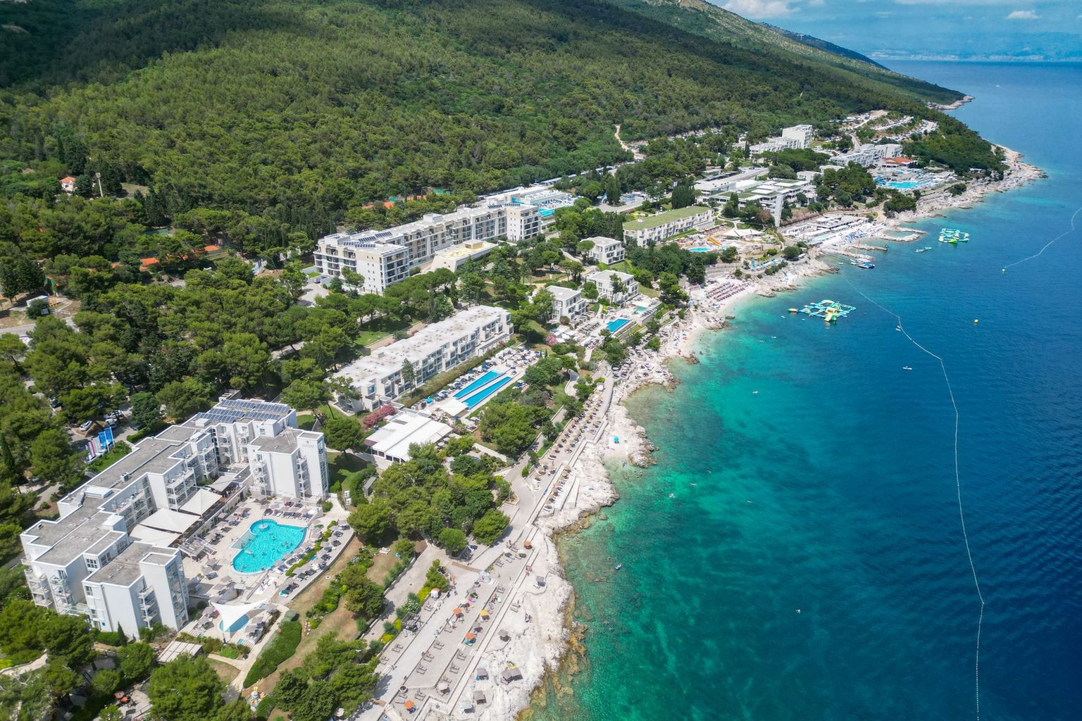 Eau Resort Appoints New F&B Leadership Across Five Restaurants